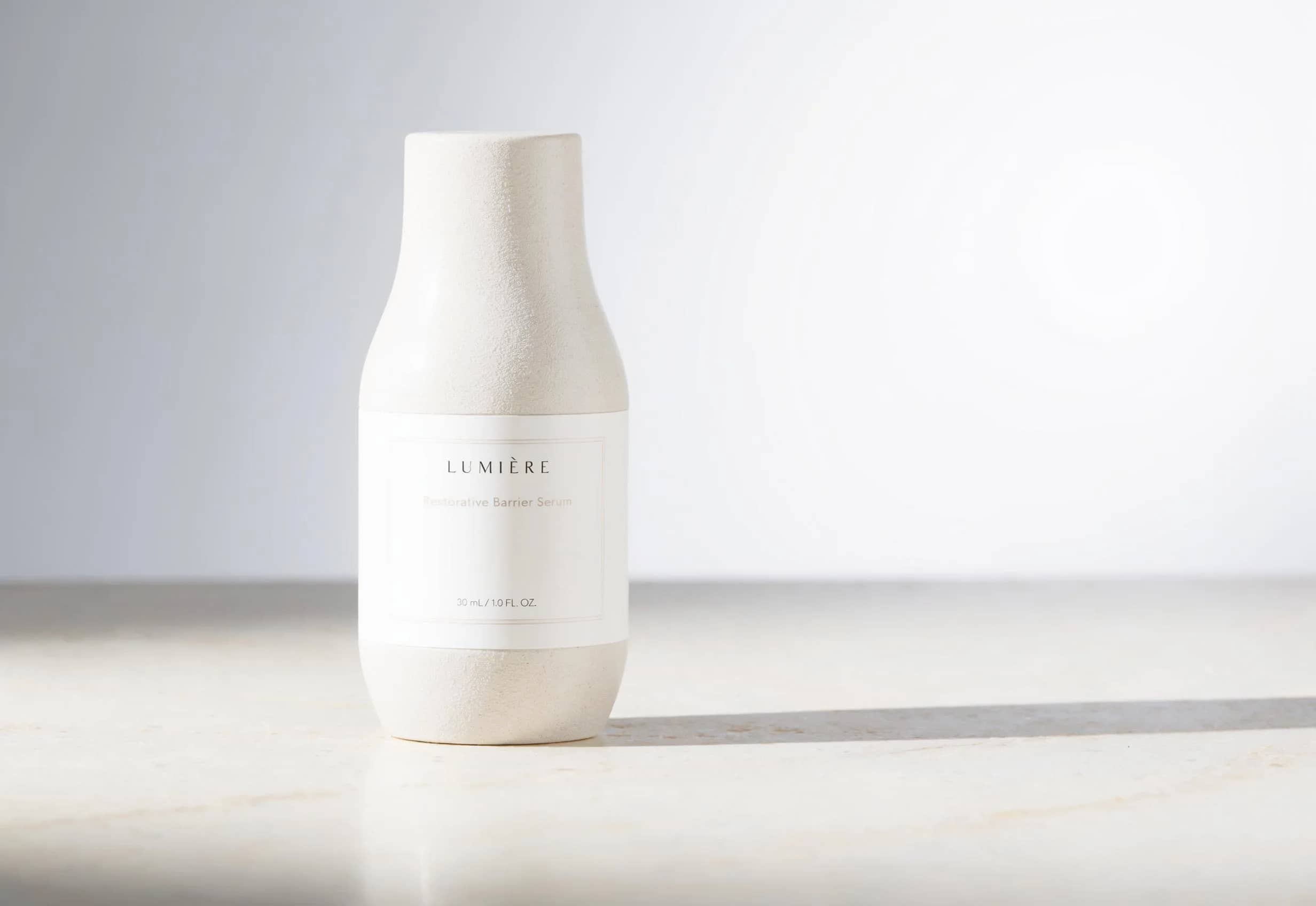 Luma Uni-1 Max premium skincare product still